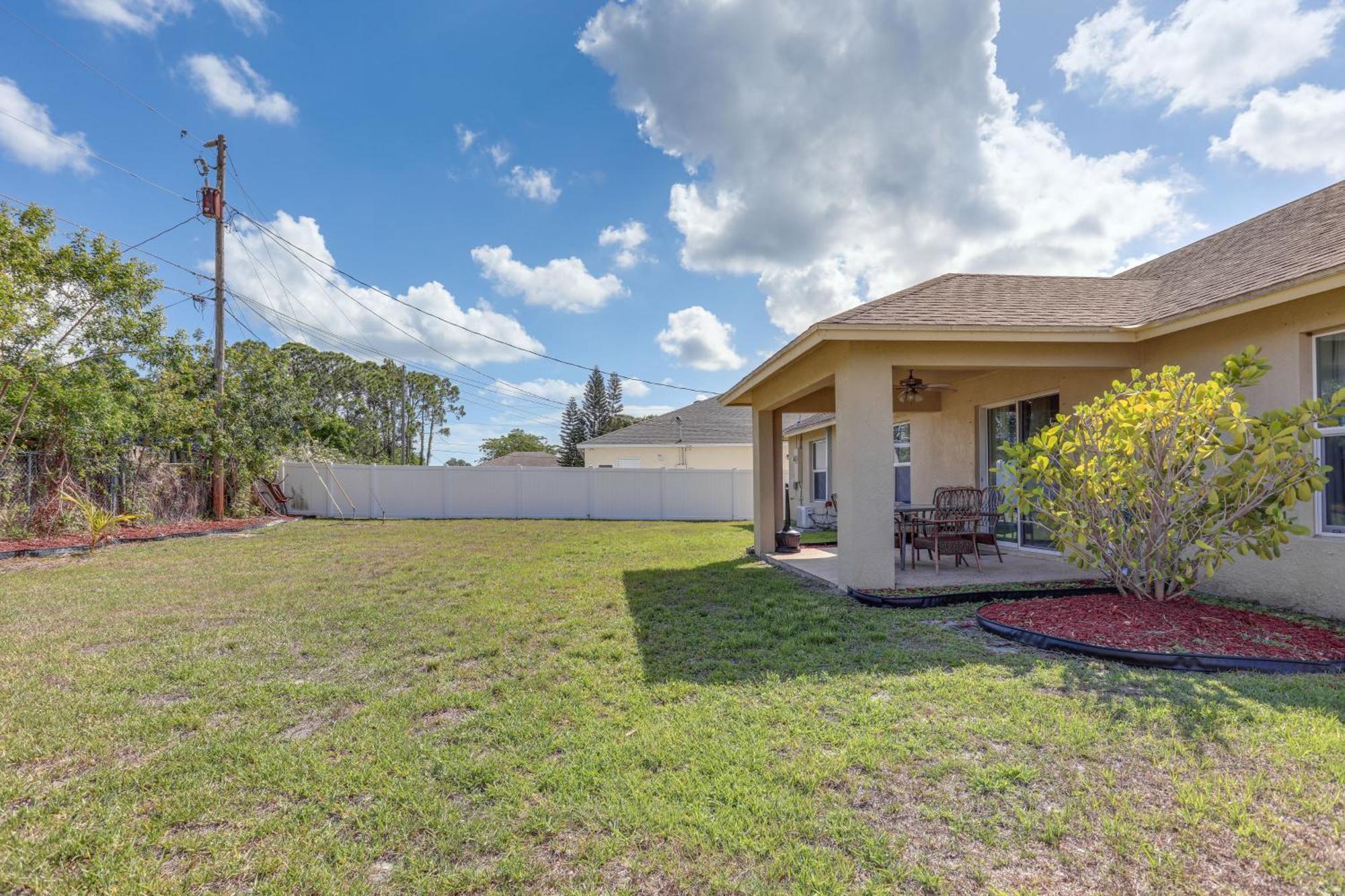 קרלטון Port St Lucie Home With Above-Ground Pool And Grill מראה חיצוני תמונה