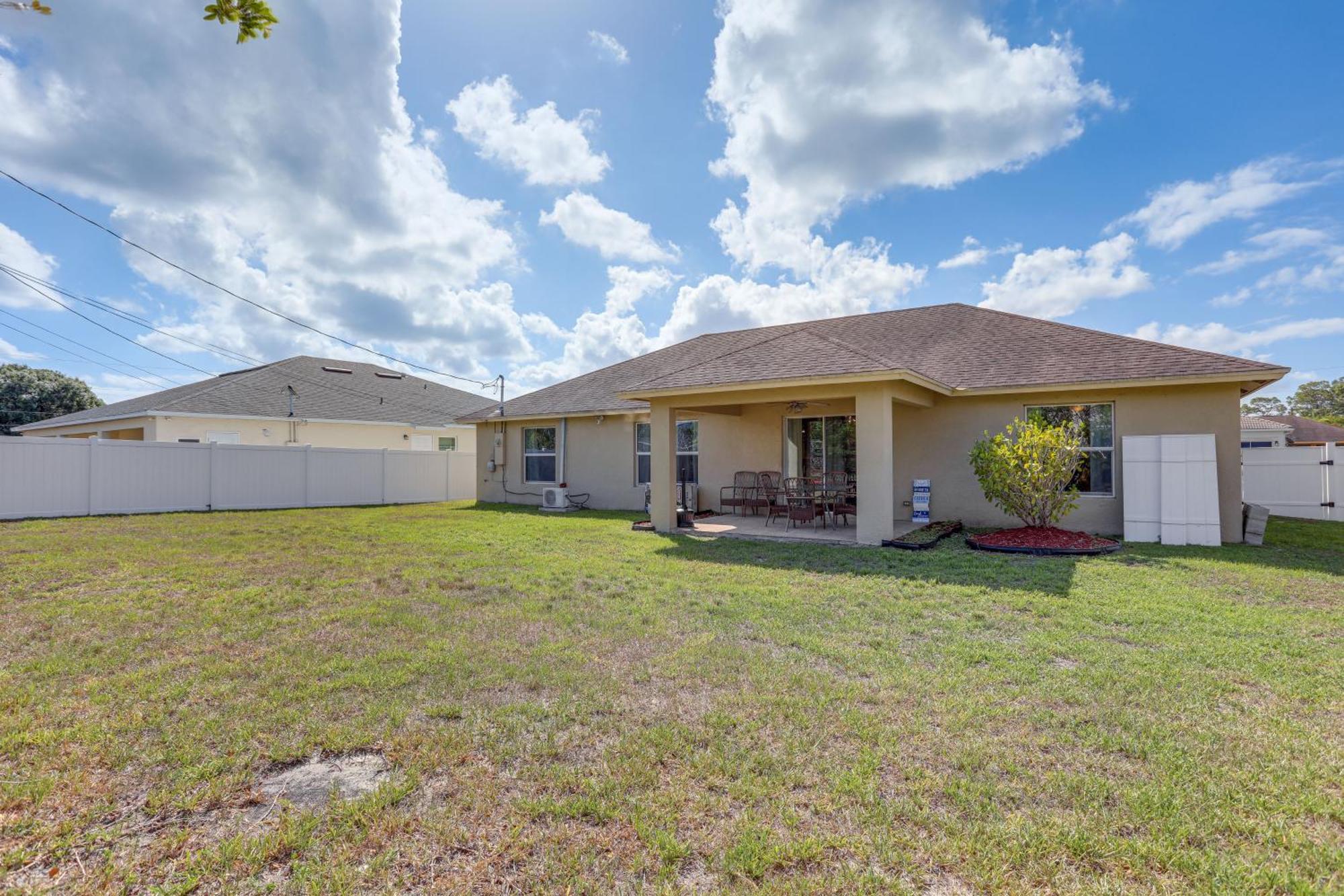 קרלטון Port St Lucie Home With Above-Ground Pool And Grill מראה חיצוני תמונה